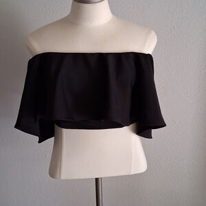 Alyce Paris Black Off-Shoulder Crop Top